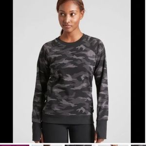 Athleta Lux Triumph Camo sweatshirt.  Size XS